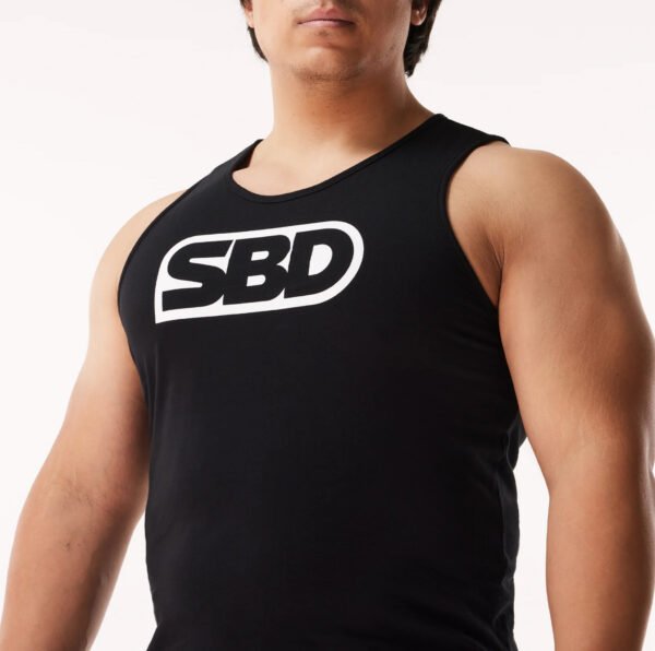 MOMENTUM TANK